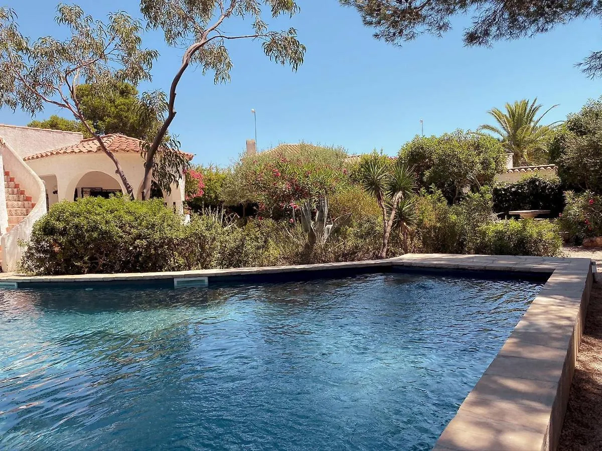 ל'אמטיה דה מר Villa Dos Calas - Bonita Villa De Estilo Rustico Y Piscina De Agua Salada בית נופש ל'אמטיה דה מר